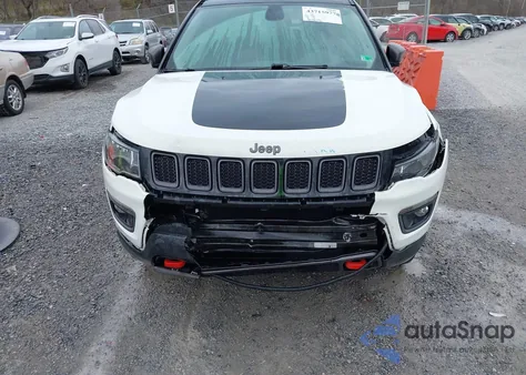 2018 Jeep Compass Trailhawk 4X4 from USA, damaged, VIN 3C4NJDDB8JT174568